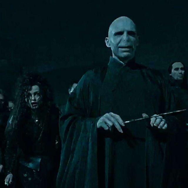 《哈利波特》最后一部,为什么食死徒看到哈利没死后会纷纷逃跑?-软件乐园