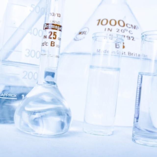 向饱和 Ca(HCO₃)₂ 溶液中加入 NaHCO₃ 固体,会生成 CaCO₃ 沉淀吗?-软件乐园