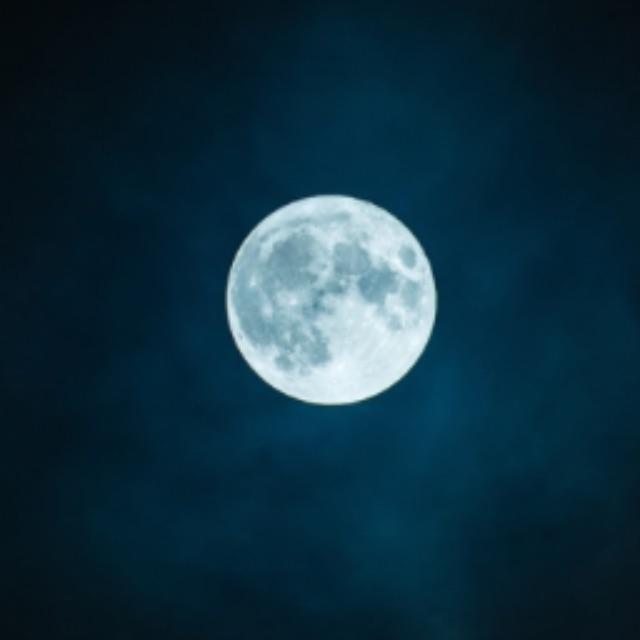 为什么十六的月亮比十五的月亮圆?-软件乐园