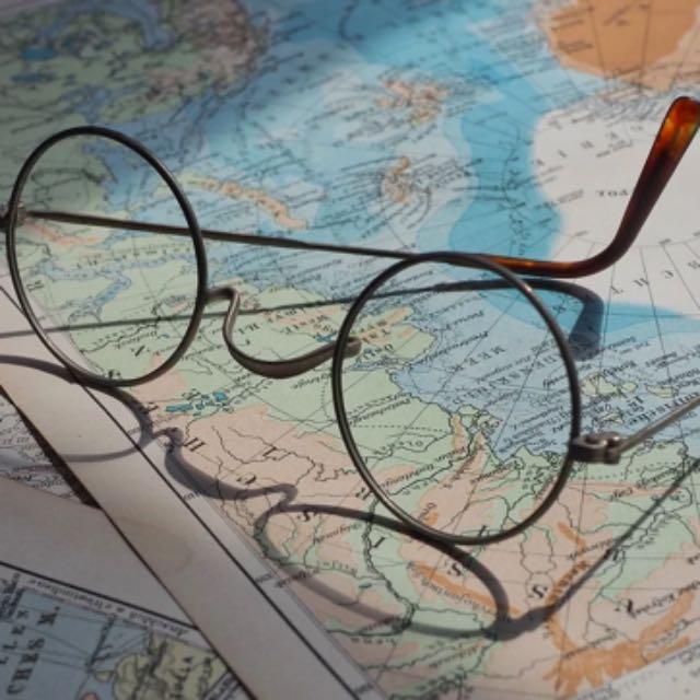 想写科幻小说,可以提供一个奇特的星系作为故事发生场景吗?-软件乐园