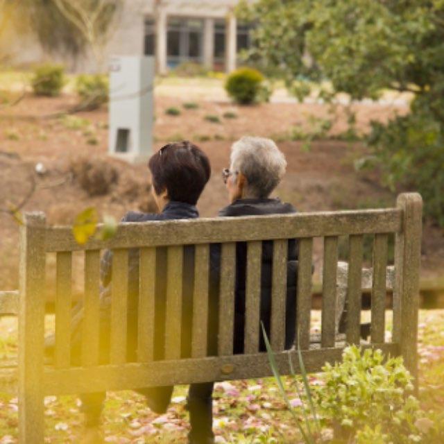 小事 · 我想问一下你们被爱的细节?-软件乐园