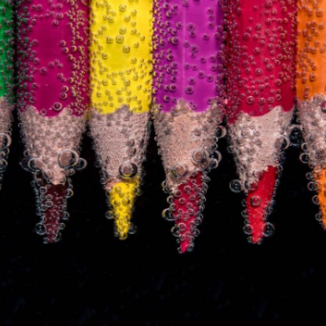 为什么三原色在屏幕上是红绿蓝,在纸上是品黄青?-软件乐园