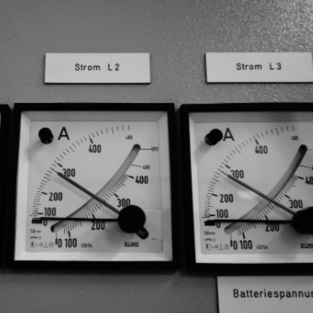 为什么电流表在 1/3 到 2/3 量程处最精确?-软件乐园