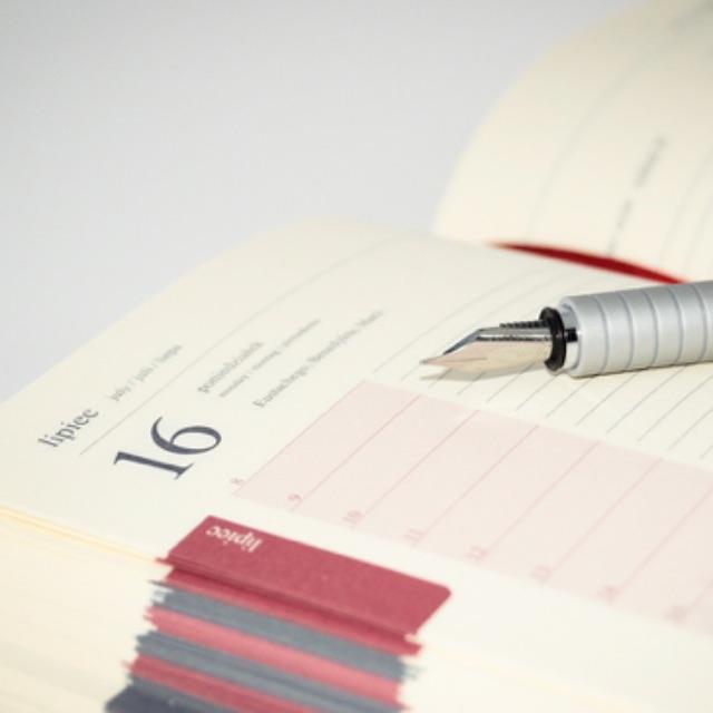 古人几天才洗澡,拉完屎又不洗屁股,不会很臭吗?-软件乐园