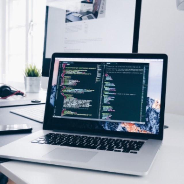 C 语言本身是用什么语言写的?-软件乐园