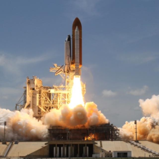 如果宇航员登月成功但是回不来被留在月球会怎么办？-软件乐园