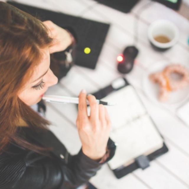 身体的强烈运动为什么会改善脑的智力?-软件乐园